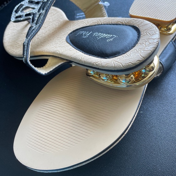 Handcrafted Black-Silver Women Slippers size 7 - Picture 3 of 5